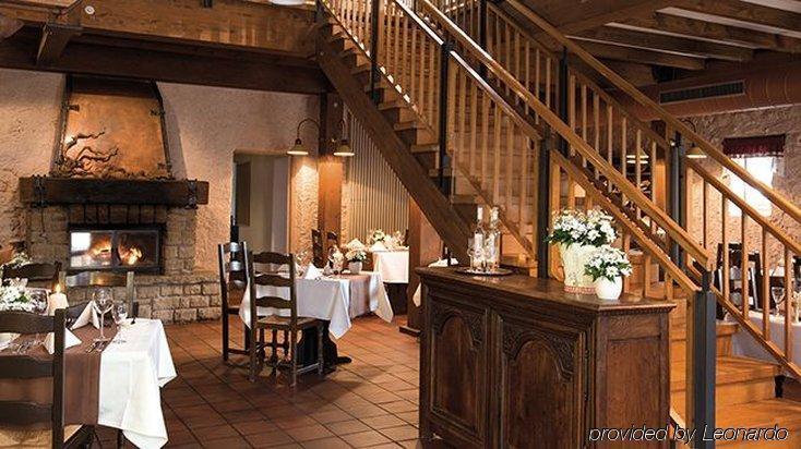 Victor'S Residenz-Hotel Schloss Berg Nennig Servizi foto Restaurant Au Vieux Fournil